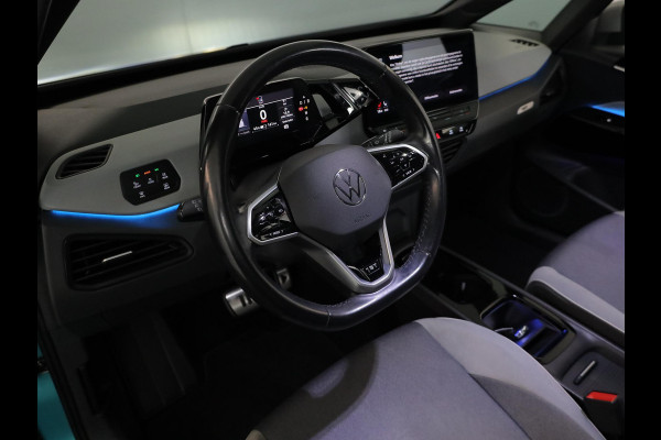 Volkswagen ID.3 First Plus 58 kWh 204pk|trekhaak| Matrix LED | interieurvoorverwarming| Camera| Navi|19'LM-velgen