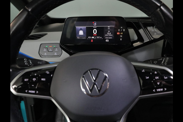 Volkswagen ID.3 First Plus 58 kWh 204pk|trekhaak| Matrix LED | interieurvoorverwarming| Camera| Navi|19'LM-velgen