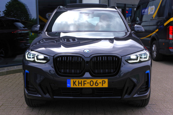 BMW iX3 High Executive 80 kWh 286 PK, Panoramadak, Leder, Driving. Ass. Prof, Camera,