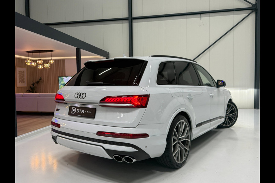 Audi SQ7 4.0 TDI Quattro 435pk Exclusive | Panoramadak | Trekhaak | Head-Up Display | Nachtzicht | Luchtvering| Carbon