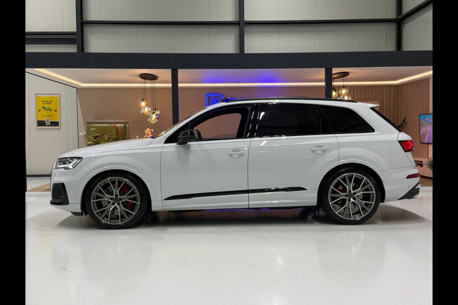 Audi SQ7 4.0 TDI Quattro 435pk Exclusive | Panoramadak | Trekhaak | Head-Up Display | Nachtzicht | Luchtvering| Carbon