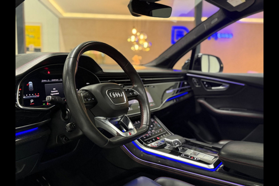 Audi SQ7 4.0 TDI Quattro 435pk Exclusive | Panoramadak | Trekhaak | Head-Up Display | Nachtzicht | Luchtvering| Carbon