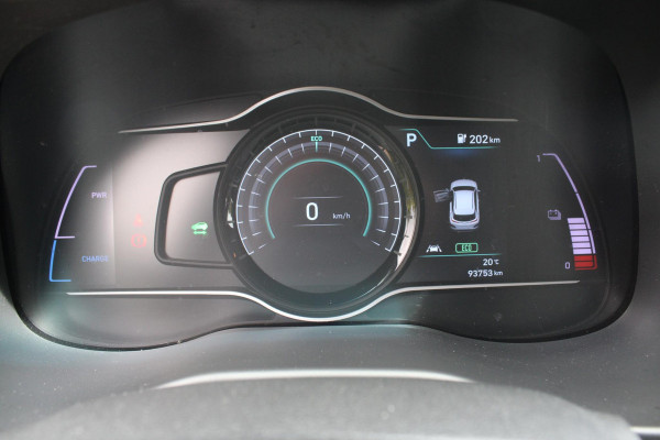 Hyundai Kona EV Limited 64 kWh | Trekhaak | Leder | Stoelverwarming/Koeling