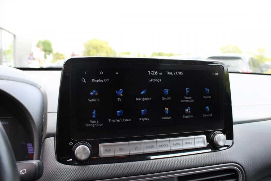 Hyundai Kona EV Limited 64 kWh | Trekhaak | Leder | Stoelverwarming/Koeling