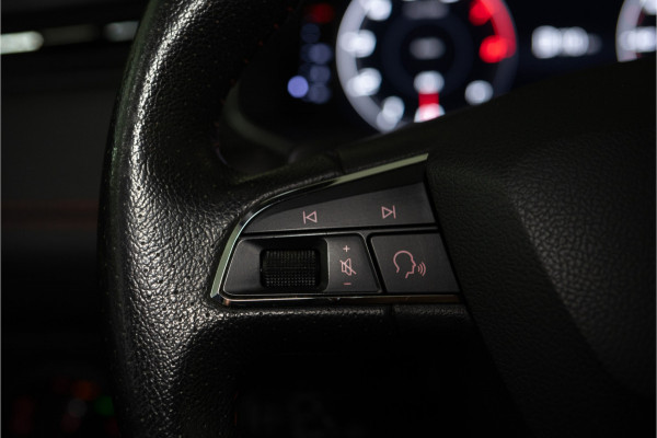 Seat Ibiza 1.0 TSI FR 116PK | Pano | LED | Beats | Carplay | Sfeer