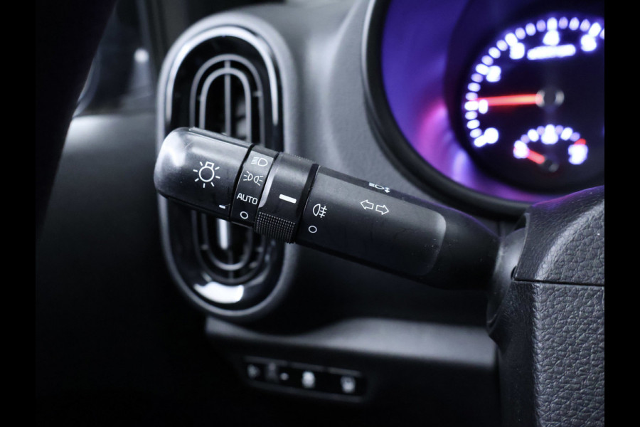 Kia Picanto 1.0 CVVT ComfortPlusLine Navigator Sport (APPLE CARPLAY,NAVI,CAMERA,ELEKTRISCH PAKKET,LED,SPORTSTOELEN,LM VELGEN)