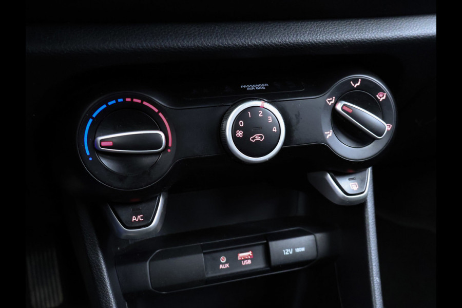 Kia Picanto 1.0 CVVT ComfortPlusLine Navigator Sport (APPLE CARPLAY,NAVI,CAMERA,ELEKTRISCH PAKKET,LED,SPORTSTOELEN,LM VELGEN)