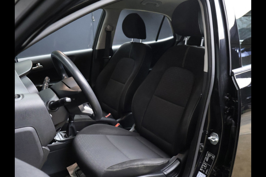 Kia Picanto 1.0 CVVT ComfortPlusLine Navigator Sport (APPLE CARPLAY,NAVI,CAMERA,ELEKTRISCH PAKKET,LED,SPORTSTOELEN,LM VELGEN)