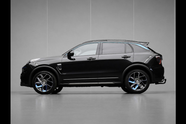Lynk & Co 01 1.5 Sport (SCHUIFDAK,APPLE CARPLAY,NAVI,CAMERA,360 VIEW,STOELVERWARMING,CLIMATE,CRUISE,GETINT,SPORTSTOELEN,LM VELGEN)