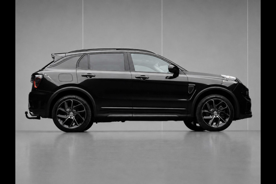 Lynk & Co 01 1.5 Sport (SCHUIFDAK,APPLE CARPLAY,NAVI,CAMERA,360 VIEW,STOELVERWARMING,CLIMATE,CRUISE,GETINT,SPORTSTOELEN,LM VELGEN)