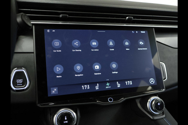 Lynk & Co 01 1.5 Sport (SCHUIFDAK,APPLE CARPLAY,NAVI,CAMERA,360 VIEW,STOELVERWARMING,CLIMATE,CRUISE,GETINT,SPORTSTOELEN,LM VELGEN)