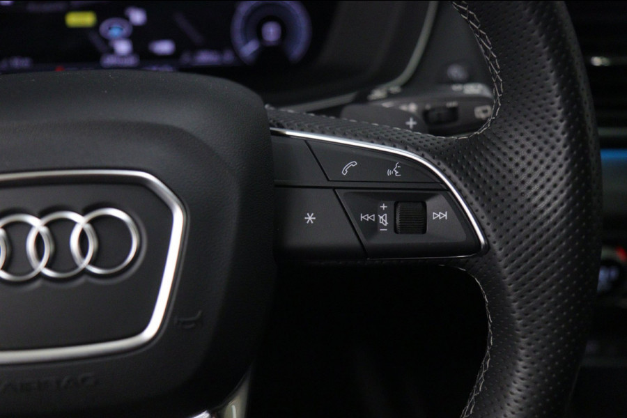Audi Q5 50 TFSI e 3xS-LINE PANO/CARPLAY/SFEERVER/STOELVER/VOL