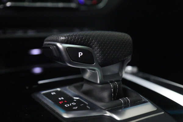 Audi Q5 50 TFSI e 3xS-LINE PANO/CARPLAY/SFEERVER/STOELVER/VOL