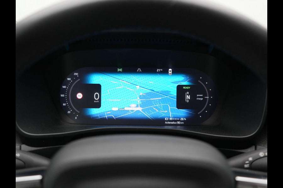 Volvo XC40 Recharge Ultimate 67 kWh 231pk Dealer O.H. | Trekhaak Af Fabriek | Panodak | Adaptive Cruise | 360 Camera | Harman / Kardon | Warmtepomp | Sportstoelen Memory & Verwarmd | Keyless | Blis | Stuur Verwarmd | Google Assistent | DAB |