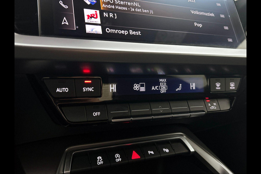 Audi A3 Limousine 30 TFSI S edition DEMO ! Navigatie Apple Carplay/Android Auto Parkeersensoren Adaptive Cruise Control Virtual Cockpit Climate Control Getinte ramen Lichtmetalen velgen
