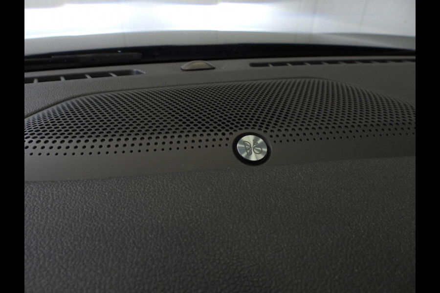 Ford Kuga 2.5 PHEV Plug-In ST-Line X TREKH./SCHUIFDAK/HEAD-UP/B&O/LED/20"LMV!