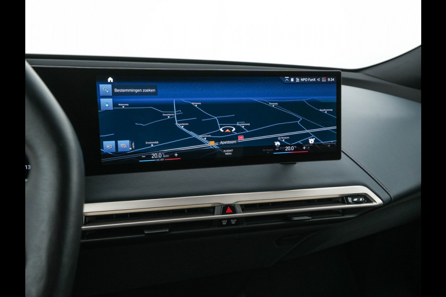 BMW iX xDrive40 High Executive 77 kWh [ 3-Fase ] (INCL-BTW) *PANO | HEAD-UP | SOFT-CLOSE | LEATHER | TOPVIEW | FULL-LED | MEMORY-PACK | HARMAN/KARDON | BLINDSPOT | WIDESCREEN-COCKPIT | HEATED-COMFORTSEATS | DAB | AMBIENTLIGHT | TOWBAR | 22'