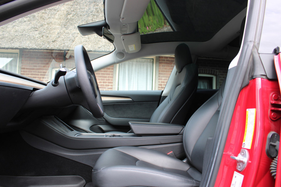 Tesla Model 3 Long Range AWD 75 kWh SOh 91,5% LEER PANO NAVI