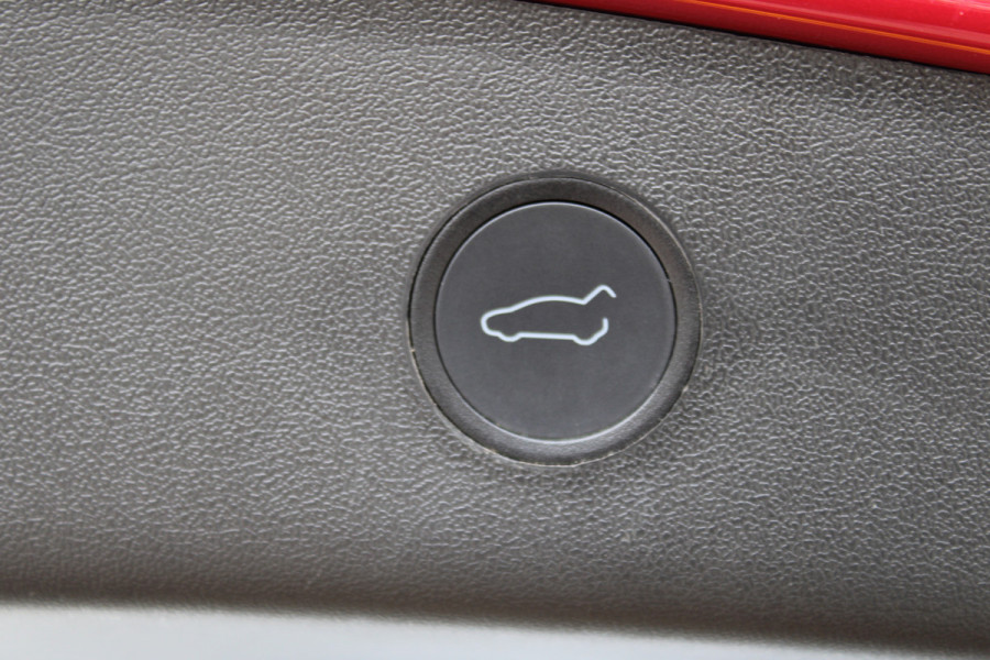 Tesla Model 3 Long Range AWD 75 kWh SOh 91,5% LEER PANO NAVI