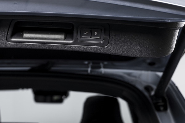 BYD SEAL U 1.5 DM-i FWD Boost | Plug-In | S/K-Panodak | 360 Camera | App connect | Adapt. Cruise | Elek. Klep | Infinity audio | 19" | 7407
