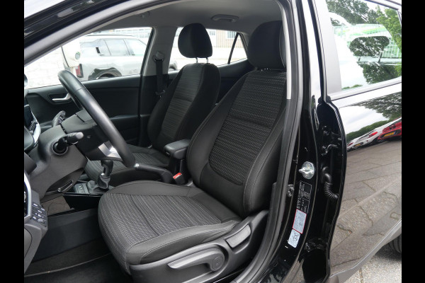 Kia Stonic 1.0 T-GDi MHEV DynamicLine | Cruise | Carplay | Camera | Navi |