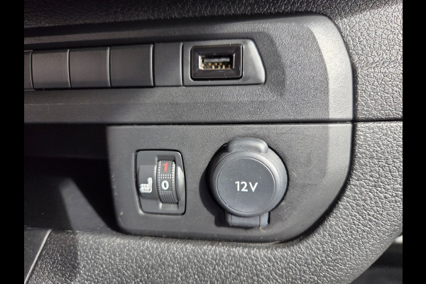 Peugeot e-Expert Long L3 75 kWh PDC  Stoelverwarming Airco Achteruitrijcamera Cruise control