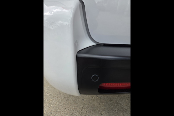 Peugeot e-Expert Long L3 75 kWh Panoramazichtsysteem Stoelverwarming Airco Achteruitrijcamera
