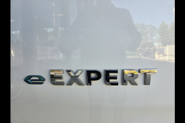 Peugeot e-Expert Long L3 75 kWh Panoramazichtsysteem Stoelverwarming Airco Achteruitrijcamera
