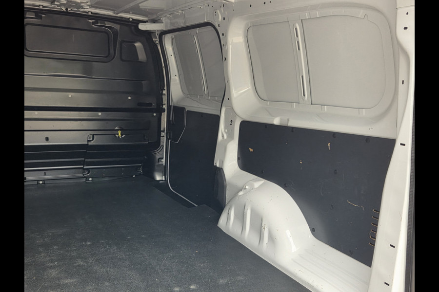 Opel e-Vivaro /Peugeot e-Expert Long L3 75 kWh Panoramazichtsysteem Stoelverwarming Airco Achteruitrijcamera