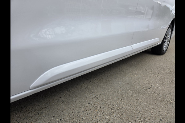 Opel e-Vivaro /Peugeot e-Expert Long L3 75 kWh Panoramazichtsysteem Stoelverwarming Airco Achteruitrijcamera