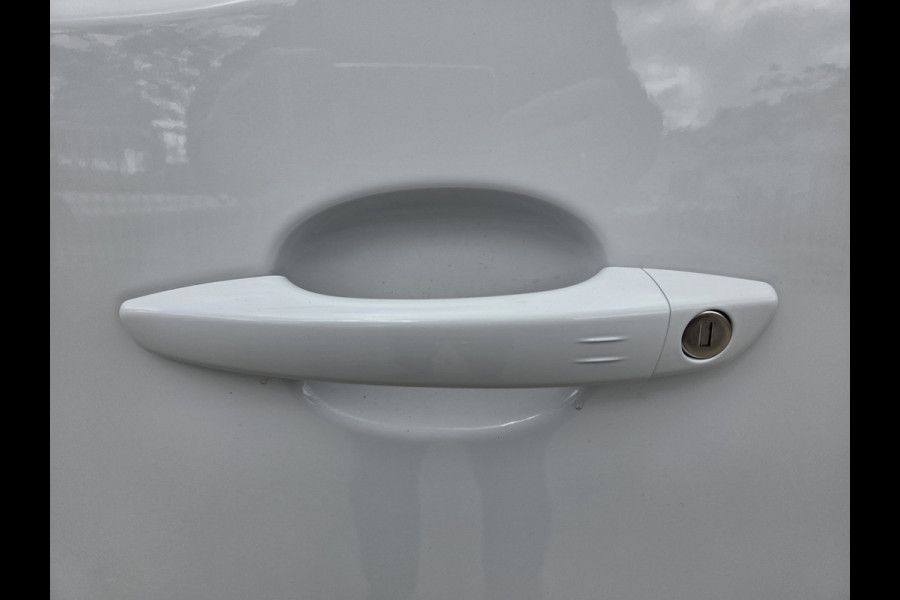 Opel e-Vivaro /Peugeot e-Expert Long L3 75 kWh Panoramazichtsysteem Stoelverwarming Airco Achteruitrijcamera