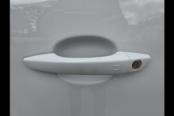 Opel e-Vivaro /Peugeot e-Expert Long L3 75 kWh Panoramazichtsysteem Stoelverwarming Airco Achteruitrijcamera
