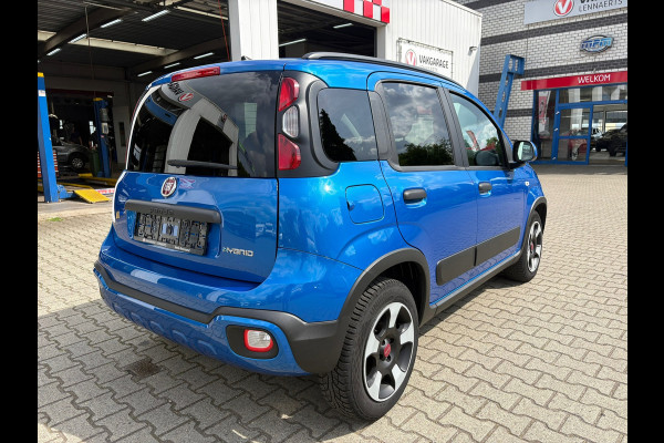 Fiat Panda 1.0 Hybrid Cross (BOVAG/RIJKLAARPRIJS)