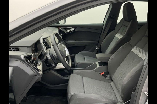 Audi Q4 e-tron 40 Advanced edition 77 kWh 204pk | Parkeercamera | Stoelverwarming | Navigatie | Keyless Pakket