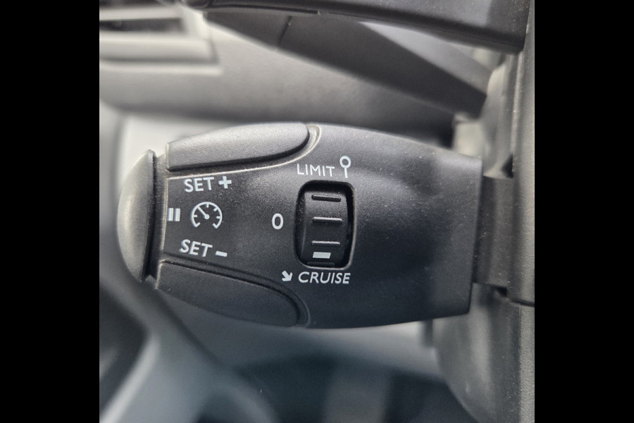 Opel Vivaro 2.0 CDTI L3 Edition XL Automaat - Cruisecontrol ECC Airco ,Trekhaak