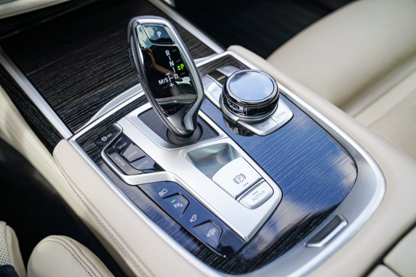 BMW 7 Serie 745e High Executive | 360 Camera | Head Up Display | Harman/Kardon | Stuurwielverwarming | Stoelverkoeling