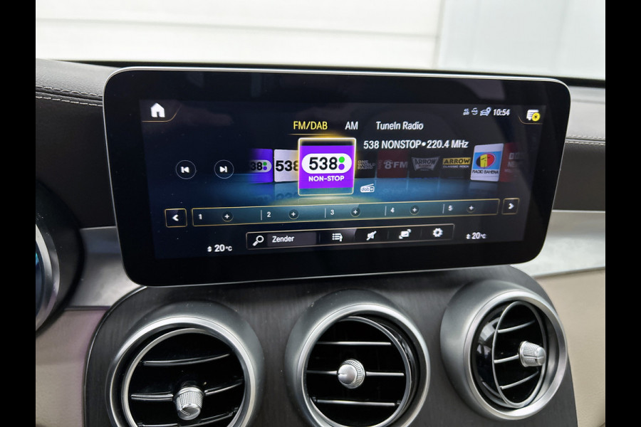 Mercedes-Benz GLC 300e 4MATIC Business Solution Luxury / 360camera / Navi / Panorama dak / Leder Bicolor / Apk 11-2027