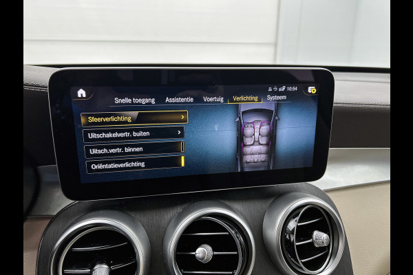 Mercedes-Benz GLC 300e 4MATIC Business Solution Luxury / 360camera / Navi / Panorama dak / Leder Bicolor / Apk 11-2027