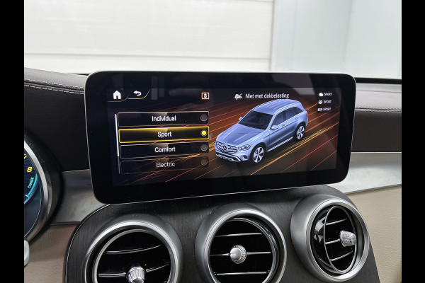 Mercedes-Benz GLC 300e 4MATIC Business Solution Luxury / 360camera / Navi / Panorama dak / Leder Bicolor / Apk 11-2027