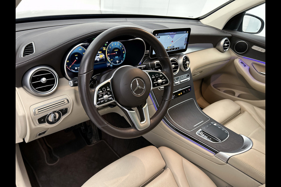 Mercedes-Benz GLC 300e 4MATIC Business Solution Luxury / 360camera / Navi / Panorama dak / Leder Bicolor / Apk 11-2027