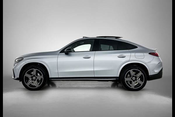 Mercedes-Benz GLC Coupé 300e 4MATIC Sport Edition | Premium | Nightpakket | Treeplanken in aluminiumlook | Trekhaak | DISTRONIC | AMG spoiler | URBAN GUARD Plus | Smartphone-integratie | Sfeerverlichting |