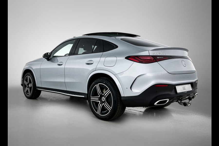 Mercedes-Benz GLC Coupé 300e 4MATIC Sport Edition | Premium | Nightpakket | Treeplanken in aluminiumlook | Trekhaak | DISTRONIC | AMG spoiler | URBAN GUARD Plus | Smartphone-integratie | Sfeerverlichting |