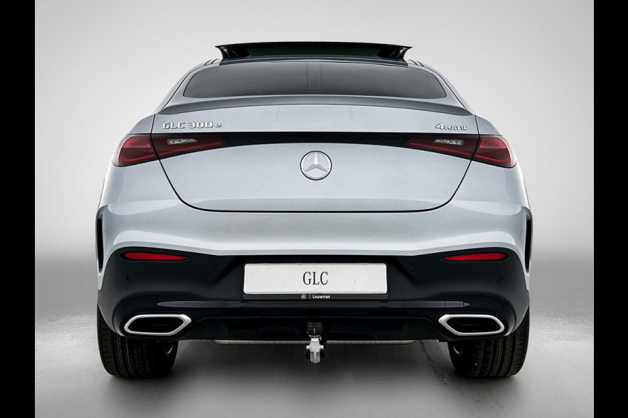 Mercedes-Benz GLC Coupé 300e 4MATIC Sport Edition | Premium | Nightpakket | Treeplanken in aluminiumlook | Trekhaak | DISTRONIC | AMG spoiler | URBAN GUARD Plus | Smartphone-integratie | Sfeerverlichting |
