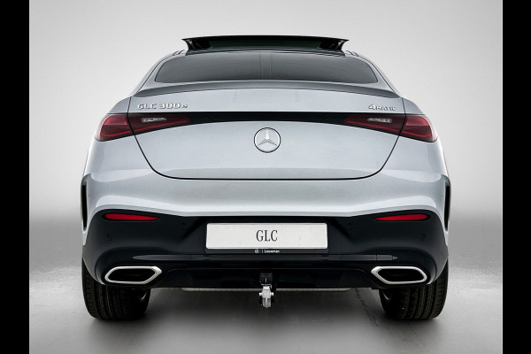 Mercedes-Benz GLC Coupé 300e 4MATIC Sport Edition | Premium | Nightpakket | Treeplanken in aluminiumlook | Trekhaak | DISTRONIC | AMG spoiler | URBAN GUARD Plus | Smartphone-integratie | Sfeerverlichting |