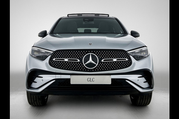 Mercedes-Benz GLC Coupé 300e 4MATIC Sport Edition | Premium | Nightpakket | Treeplanken in aluminiumlook | Trekhaak | DISTRONIC | AMG spoiler | URBAN GUARD Plus | Smartphone-integratie | Sfeerverlichting |