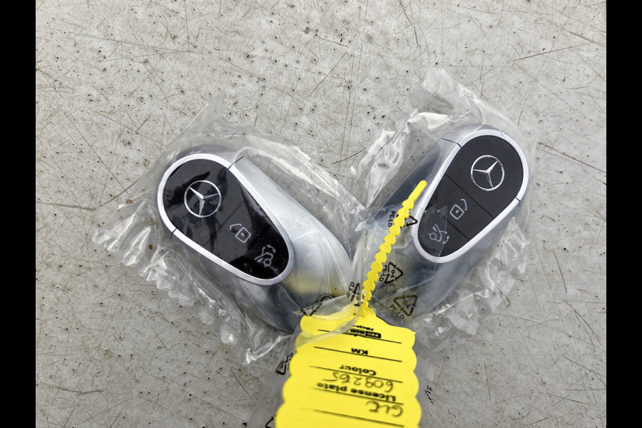 Mercedes-Benz GLC Coupé 300e 4MATIC Sport Edition | Premium | Nightpakket | Treeplanken in aluminiumlook | Trekhaak | DISTRONIC | AMG spoiler | URBAN GUARD Plus | Smartphone-integratie | Sfeerverlichting |