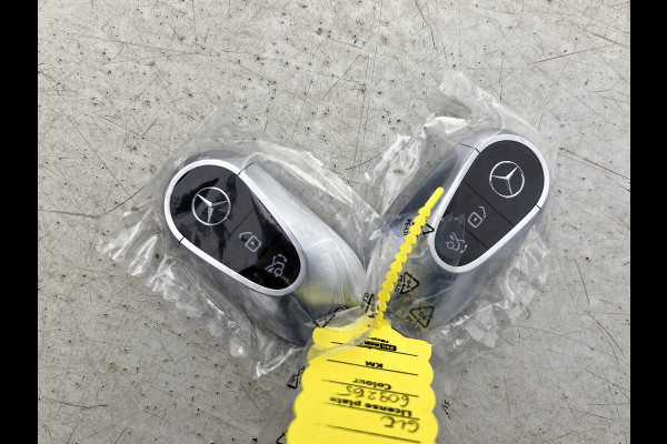 Mercedes-Benz GLC Coupé 300e 4MATIC Sport Edition | Premium | Nightpakket | Treeplanken in aluminiumlook | Trekhaak | DISTRONIC | AMG spoiler | URBAN GUARD Plus | Smartphone-integratie | Sfeerverlichting |