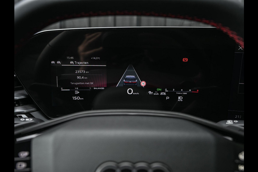 Audi A6 Avant 3.0 TFSI 368PK Quattro S-Edition | Achterasbesturing | B&O | Head-up | Luchtvering | 360 Camera | Carbon inleg | Panoramadak | Soft close | Memory seats | Elektr. verst. stuur |