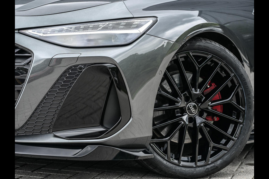 Audi A6 Avant 3.0 TFSI 368PK Quattro S-Edition | Achterasbesturing | B&O | Head-up | Luchtvering | 360 Camera | Carbon inleg | Panoramadak | Soft close | Memory seats | Elektr. verst. stuur |