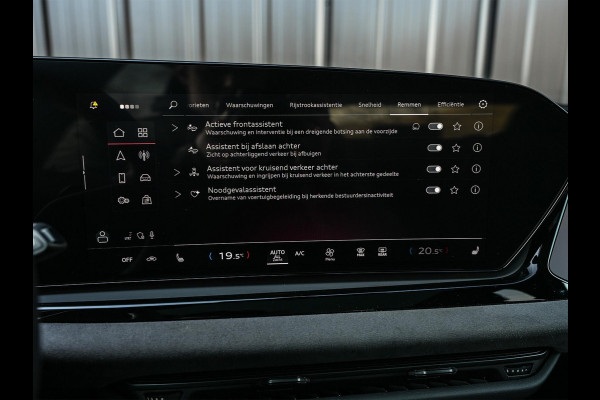Audi A6 Avant 3.0 TFSI 368PK Quattro S-Edition | Achterasbesturing | B&O | Head-up | Luchtvering | 360 Camera | Carbon inleg | Panoramadak | Soft close | Memory seats | Elektr. verst. stuur |